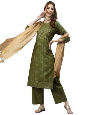 Green Foil Print Cotton Kurta Set 5