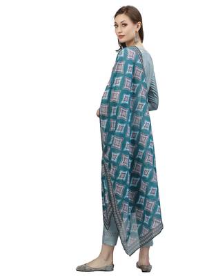 Grey Embroidery Polyester blend Kurta Set 4