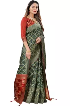 Green woven Banarasi Cotton  silk saree with blouse