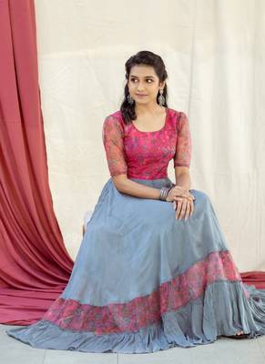Grey Faux Blooming Organza Print Long Kurti 2