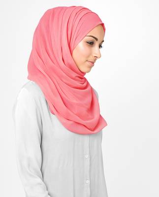 Pink plain chiffon hijab 1