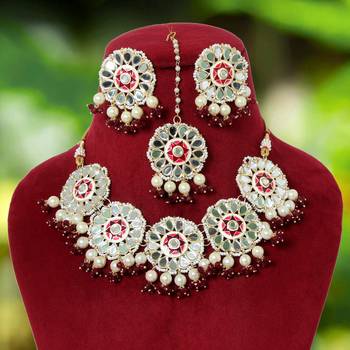 Maroon necklace-sets 2