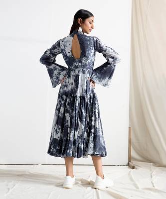 Black Silk Zuelia Dresses 2