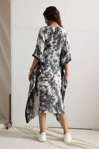Black Crepe Flora Kaftan