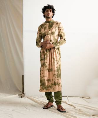 Beige And Green Kama Manarkali Set 1