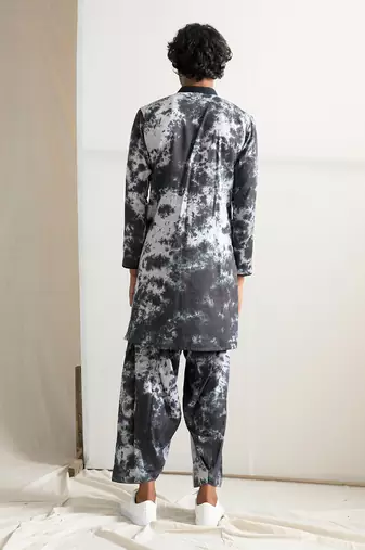 Black And Grey Wren Kurta Set