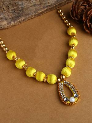 Yellow handmade-jewellery 1