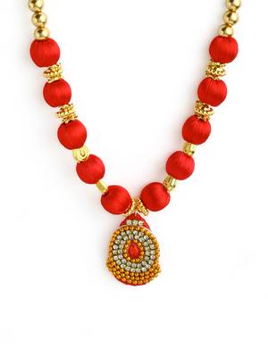 Red handmade-jewellery 3