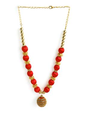 Red handmade-jewellery 2