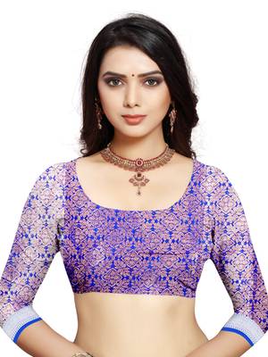 Pink woven organza saree with blouse 4