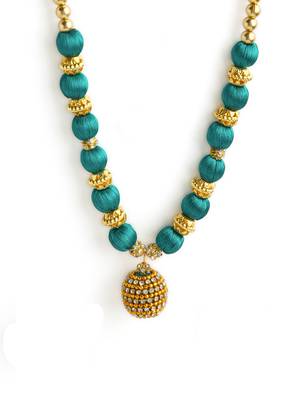 Green handmade-jewellery 3