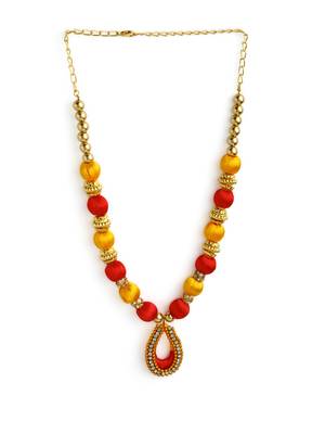 Red handmade-jewellery 2