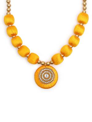 Gold collar-necklace 1