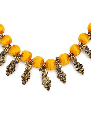 Gold collar-necklace 3