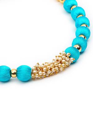 Blue collar-necklace 4