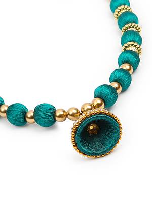 Green collar-necklace 4
