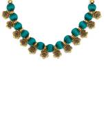 Green collar-necklace