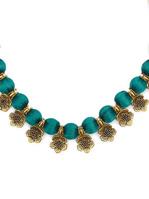 Green collar-necklace 3
