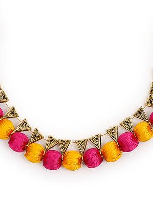 Pink collar-necklace 3