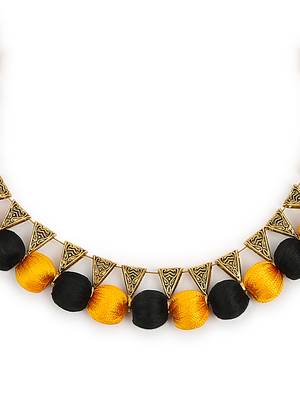 Black collar-necklace 3