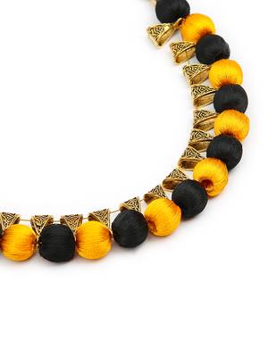 Black collar-necklace 4