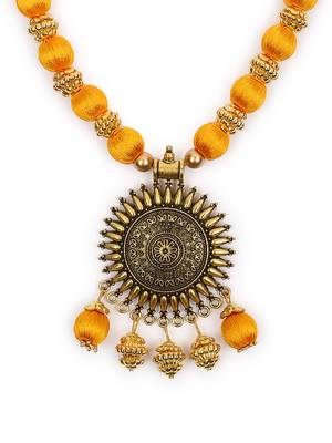 Gold designer-jewellery 4
