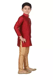 Maroon Floral Jacquard Silk Kurta Pajama Set