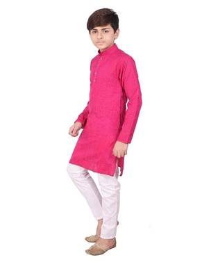 Pink Jacquard Cotton Kurta Pyjama Set For Boys 3