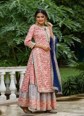 Pink & White Sharara Set with Potli 5