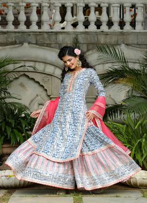 Blue & White Sharara Set with Potli 4