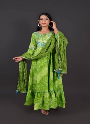 Green Anarkhali Bandej Print With Duppata 1