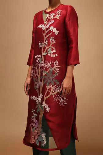 Linen Embroidered Green Kurta Sets
