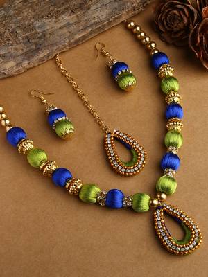 Green south-indian-jewellery 1
