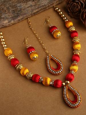 Red south-indian-jewellery 1