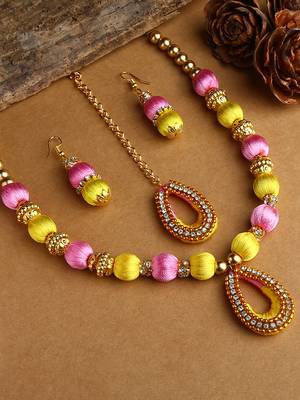 Yellow south-indian-jewellery 1