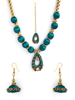 Green south-indian-jewellery 2