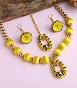 Yellow south-indian-jewellery