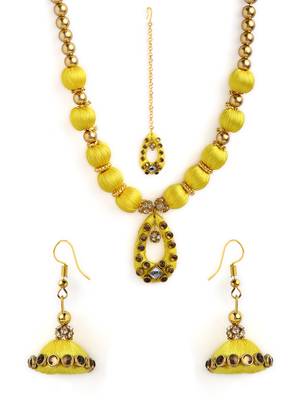 Yellow south-indian-jewellery 2