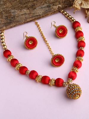 Red south-indian-jewellery 1