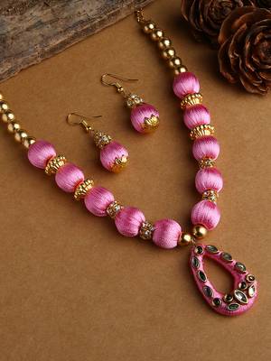 Multicolor south-indian-jewellery 1