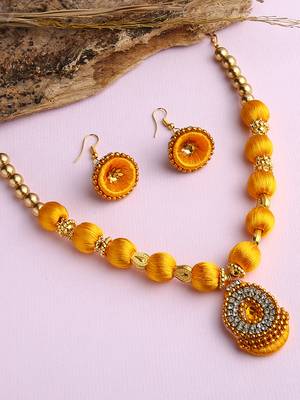 Gold south-indian-jewellery 1