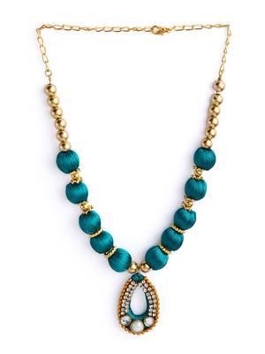 Green south-indian-jewellery 3