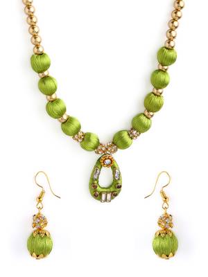 Green south-indian-jewellery 2