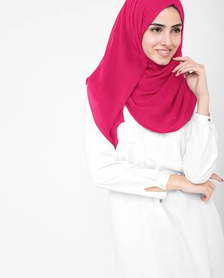 Pink plain chiffon hijab 3