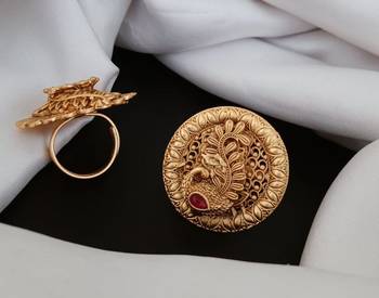 Gold rings 1