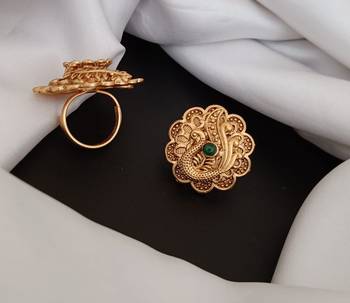 Gold rings 1