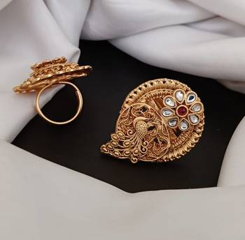 Gold rings 1