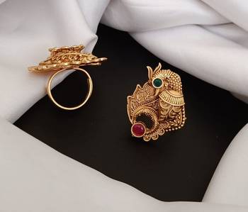 Gold rings 1