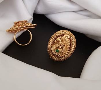 Gold rings 1