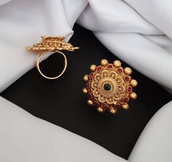 Gold rings 1
